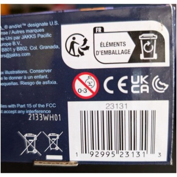 Disney Jakks Pacific Wish Loveable Light-Up Star & Satchel - Picture 5 of 10